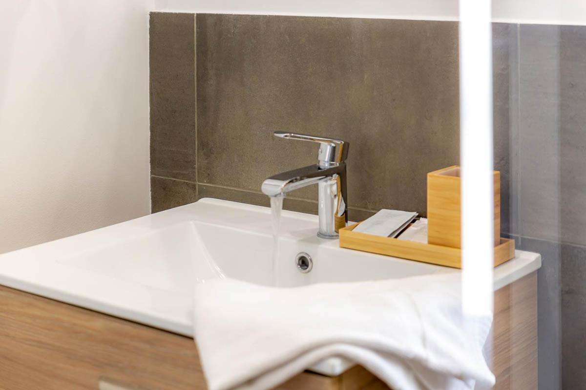 Provence Au Coeur Appart Hotels Forcalquier Zewnętrze zdjęcie