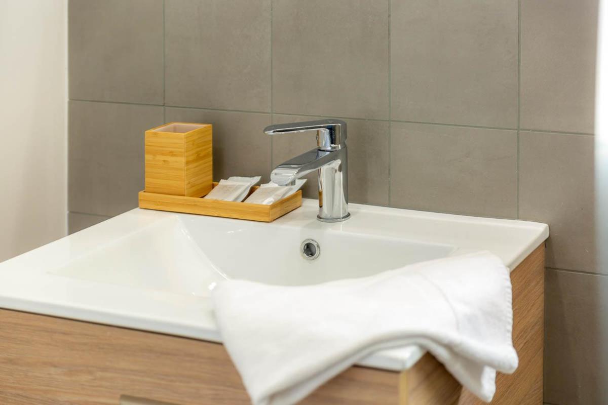 Provence Au Coeur Appart Hotels Forcalquier Zewnętrze zdjęcie